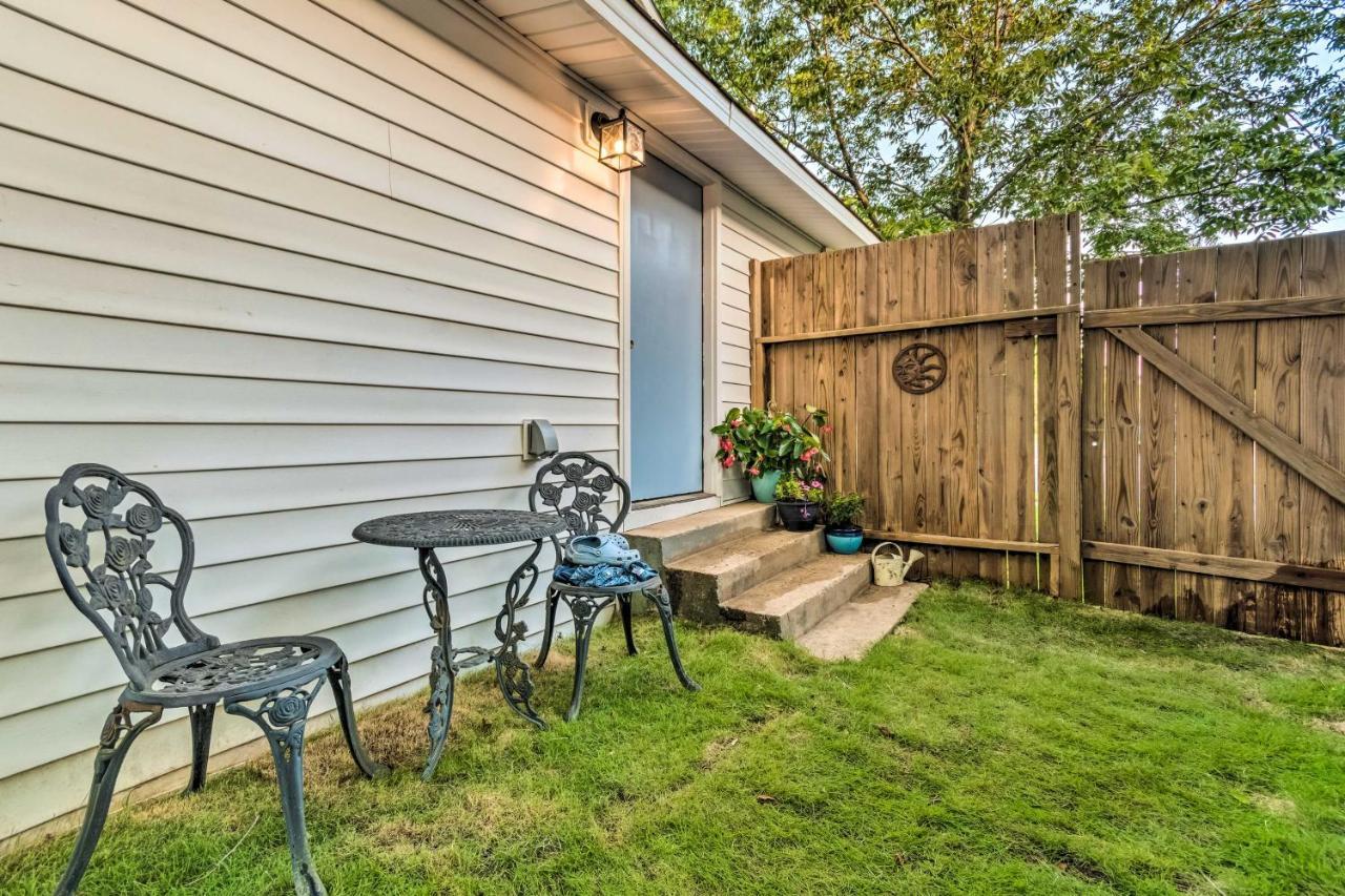 Remodeled Downtown Hot Springs Home With Porch Exterior photo